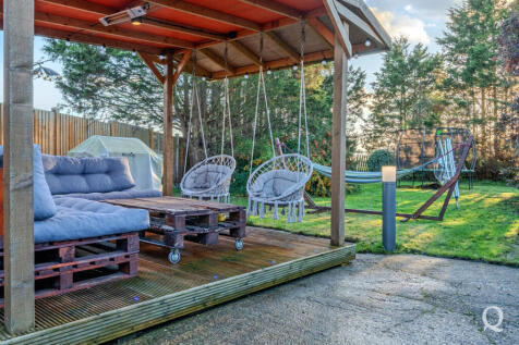 0c3c190d-4e4c-410...