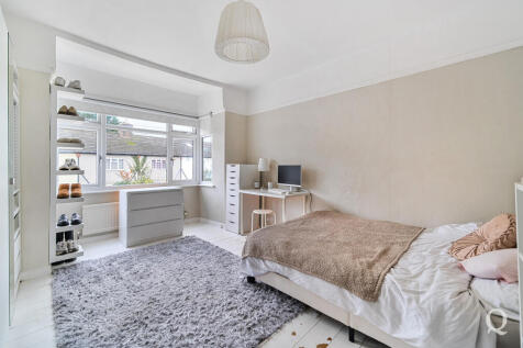 9236e7e8-8db4-403...