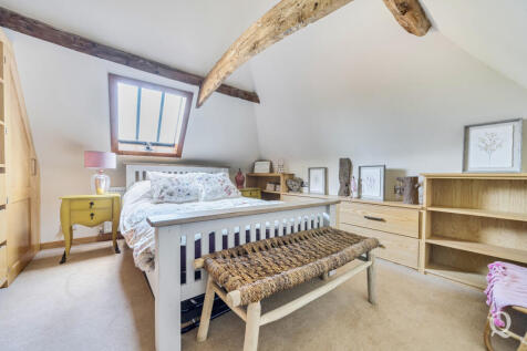 ed853a30-262c-470...