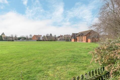 220222 - 4 Gower Drive, Biddenham - 25.jpg