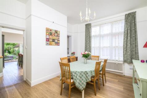 240621 - 25 Kimbolton Road, Bedford - 19.jpg