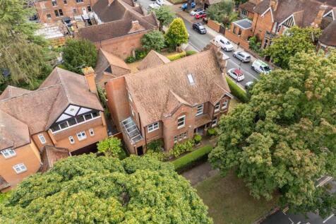 250801 - 26 Park Avenue, Bedford - 05.jpg