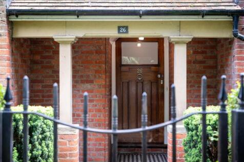 250801 - 26 Park Avenue, Bedford - 38.jpg