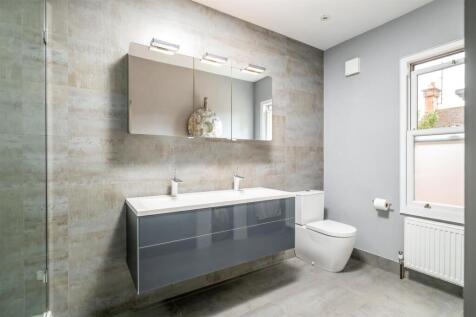250801 - 26 Park Avenue, Bedford - 27.jpg
