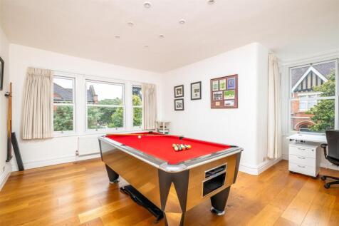 250801 - 26 Park Avenue, Bedford - 28.jpg