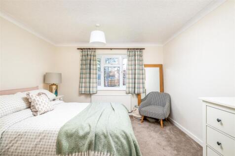 251130 - 36 Cleat Hill, Bedford - 27.jpg