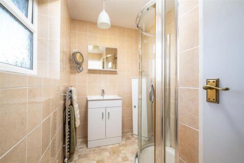 251130 - 36 Cleat Hill, Bedford - 33.jpg