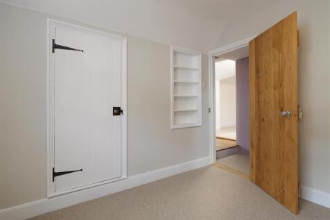 13_High_Street_033.jpg