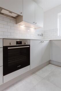 11CourtMarshRoad-16-min.jpg