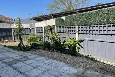 PATIO 1.jpg