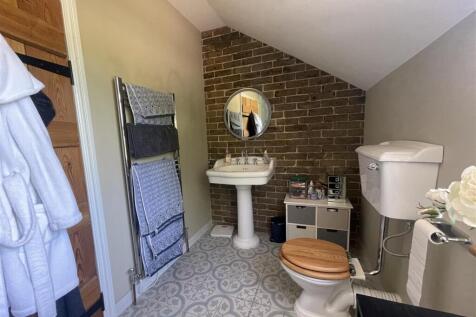 master bathroom 1.jpg