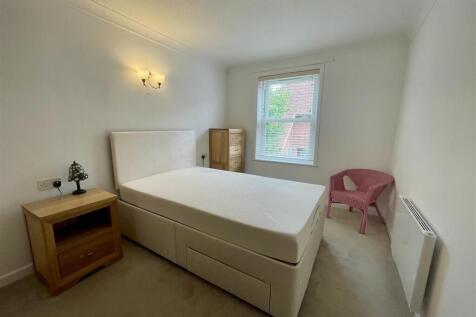 Bedroom.jpg