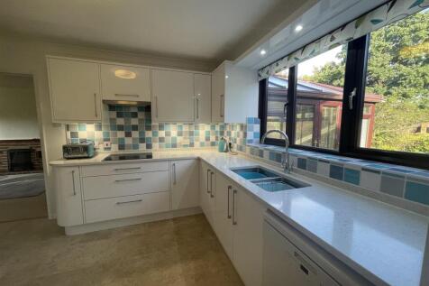 kitchen 6.jpg