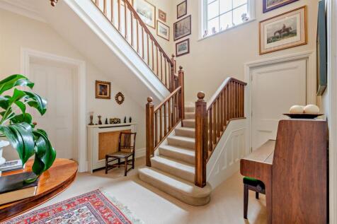 8639209-interior32-800.jpg