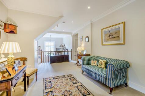 8639209-interior21-800.jpg