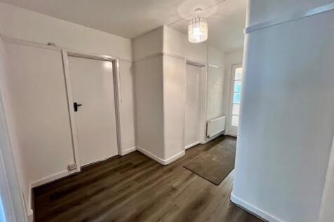 Hallway x 2.jpg