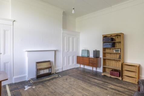 59 New Dover Rd-16 Front room Fireplace.jpg