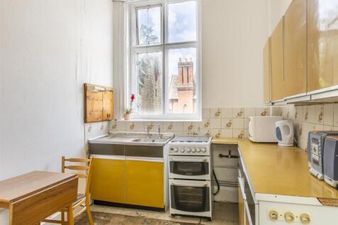 59 New Dover Rd-09 Kitchen.jpg