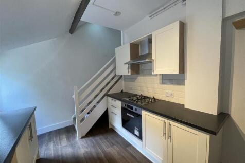 kitchen 2.jpg