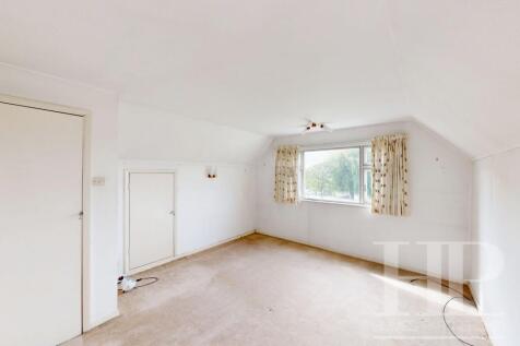 First Floor Double Bedroom