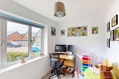 Study/playroom