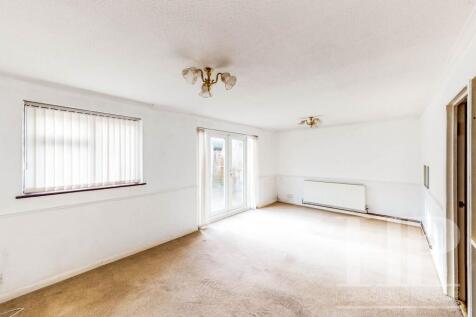 LIVING ROOM / DINER