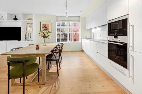 Apt 8 The Regent ...