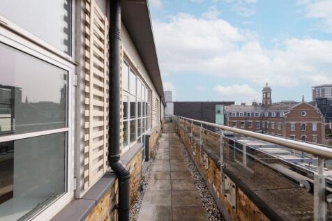 Apartment 5, 14 M...