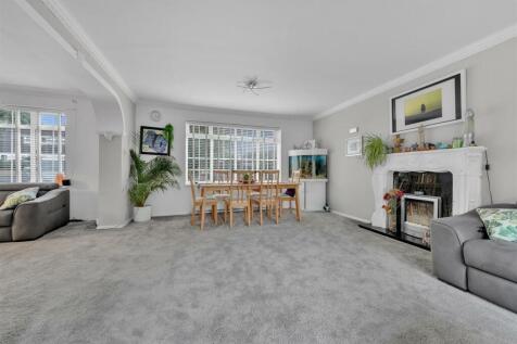 Family / Dining Area