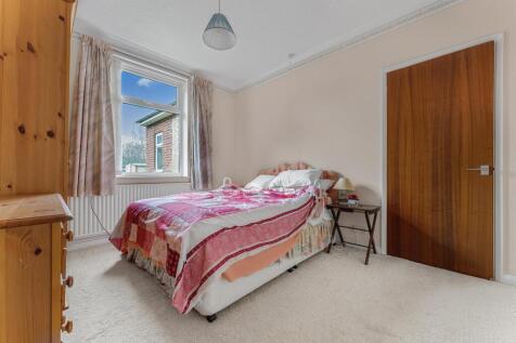 Rear Bedroom