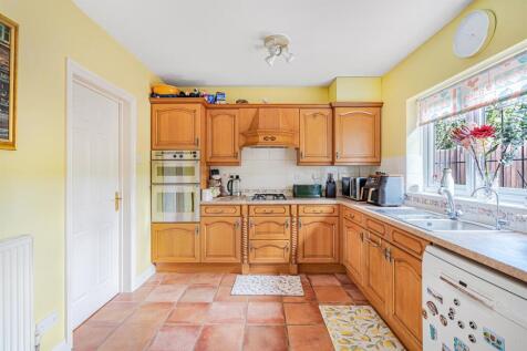 Kitchen / Breakfast Room