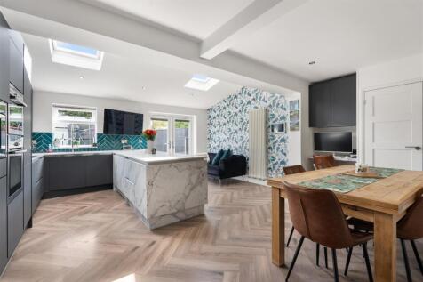 Living / Kitchen / Dining Space