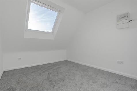 12 Hampton House-1.jpg