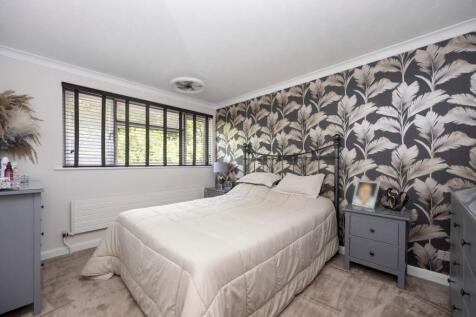 Bed 1
