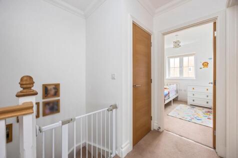 1st Floor landing