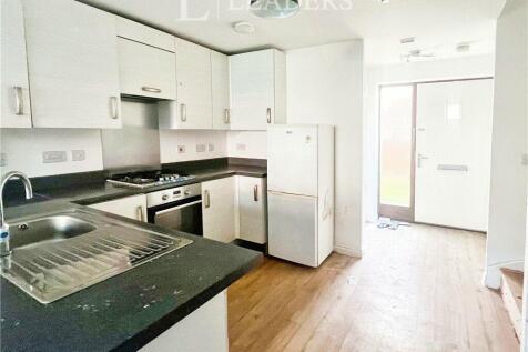 Kitchen/Living Area