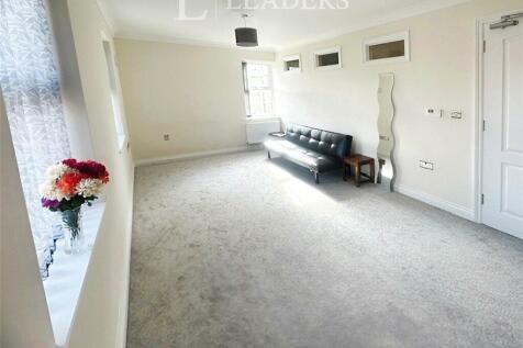 Kitchen/Living Area