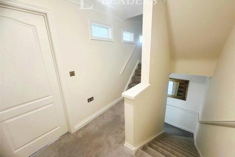 1st Floor Landing