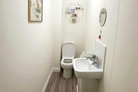 1st Floor W/C