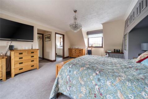 Masted Bedroom