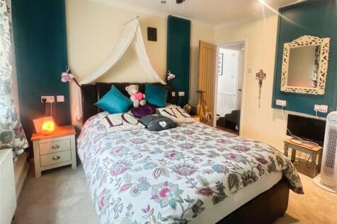 Bed 1