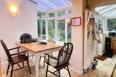 Breakfast Room