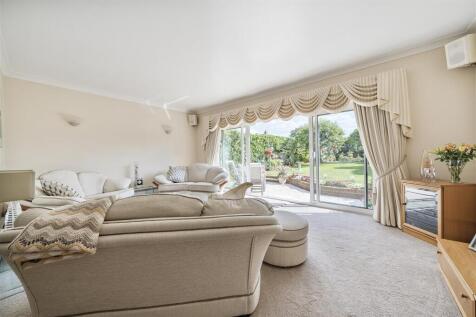 Lounge Area View 2