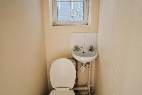 Flat- Toilet