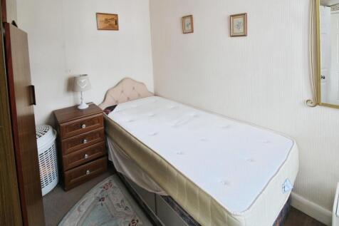 Bedroom Two (1)