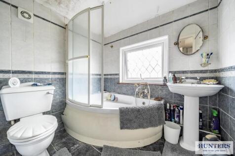 First Floor Bathroom