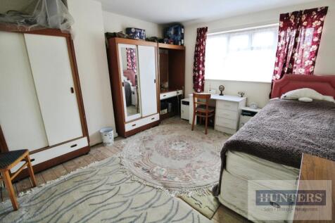 Bedroom One (1/2)