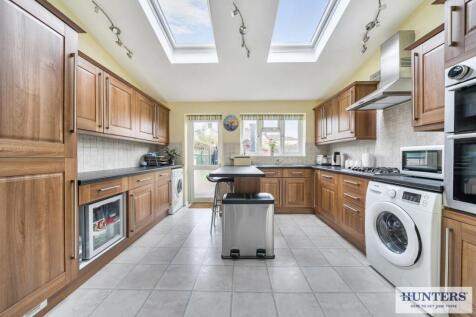 Extended Kitchen/Breakfast Room