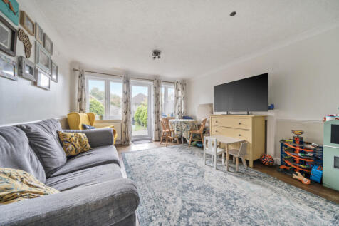 1358239-9-68d6d03...