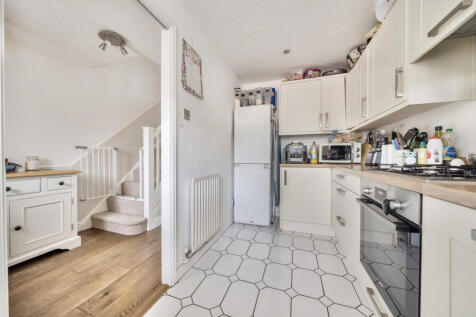 1358239-3-68d6d00...